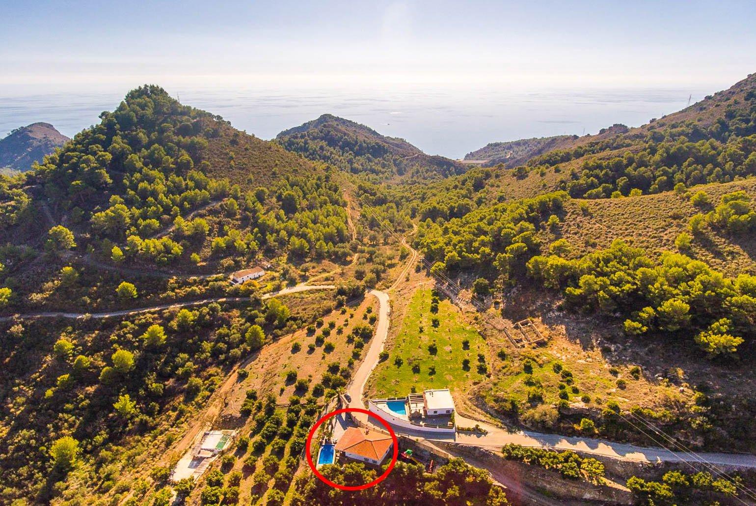 Aerial view showing location of Villa Rosandra