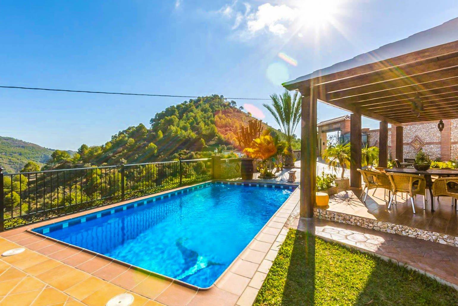 Beautiful villa with private pool and terrace