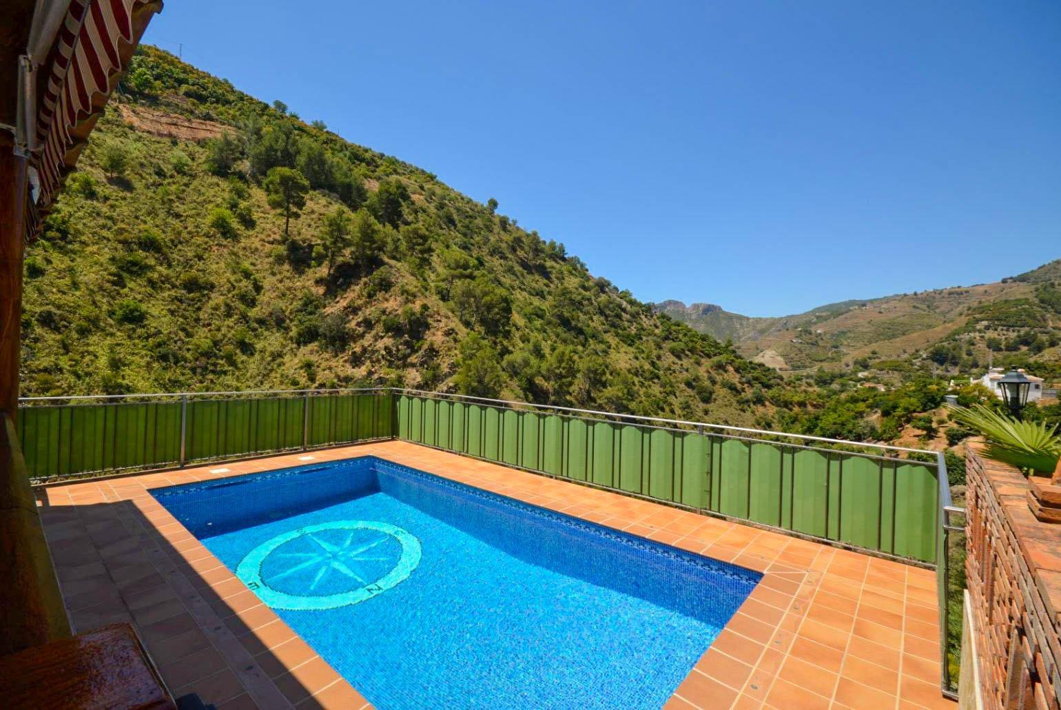 Private pool and terrace