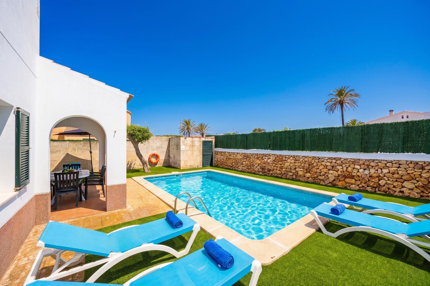 Private pool and terrace
