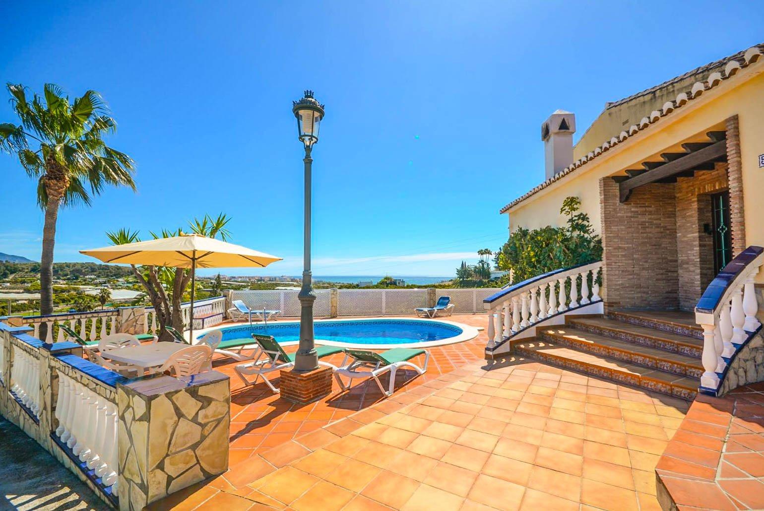 Private pool and terrace