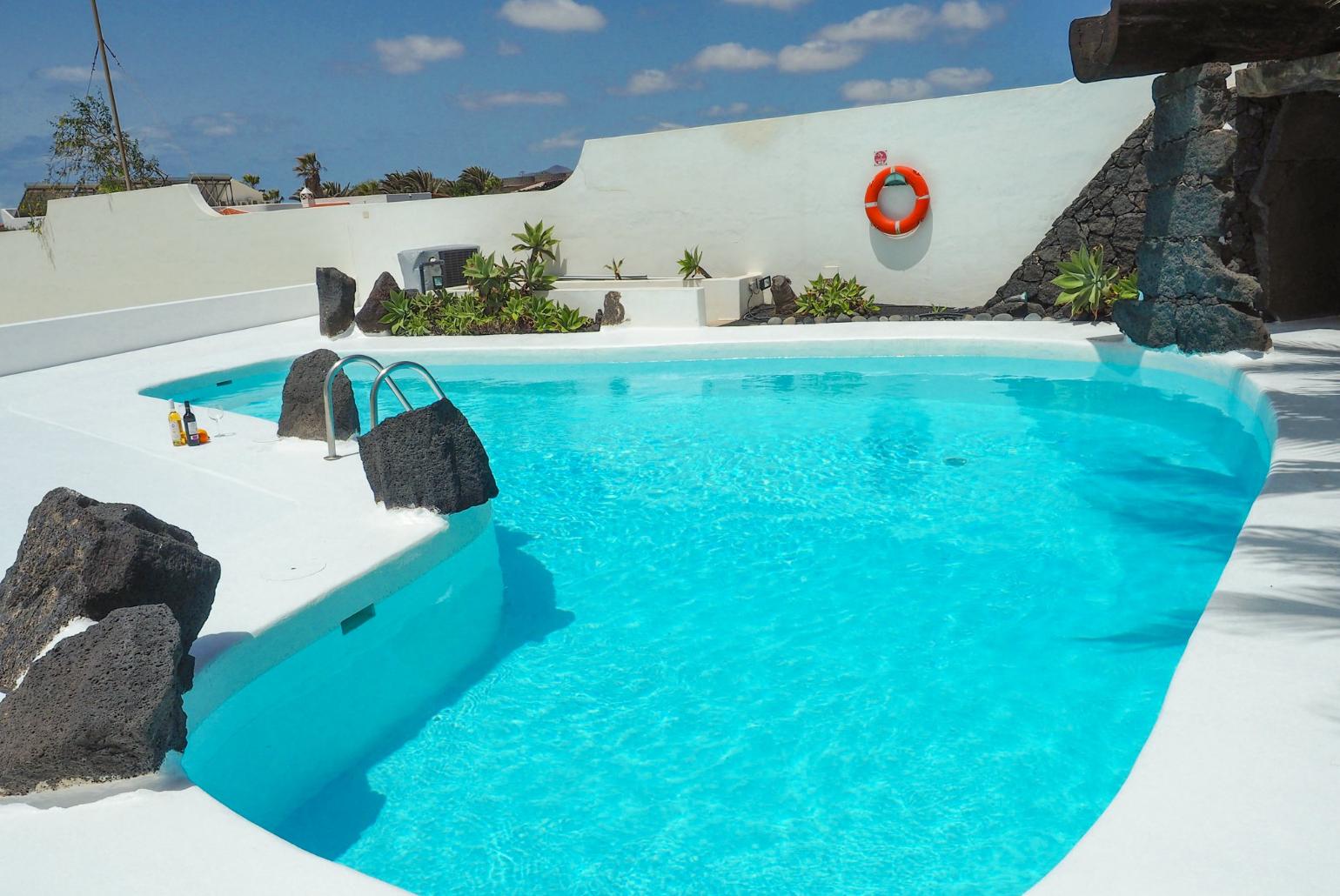 Private pool and terrace