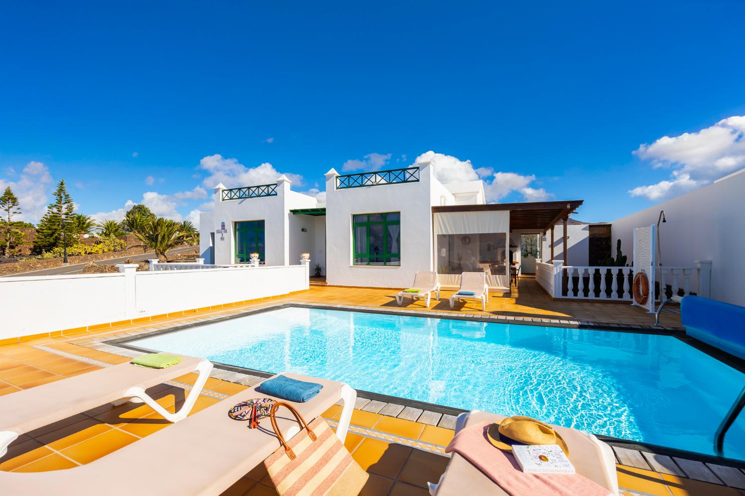 Beautiful villa with private pool and terrace with sea views