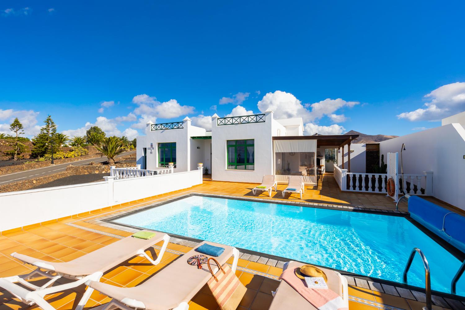 Beautiful villa with private pool and terrace with sea views