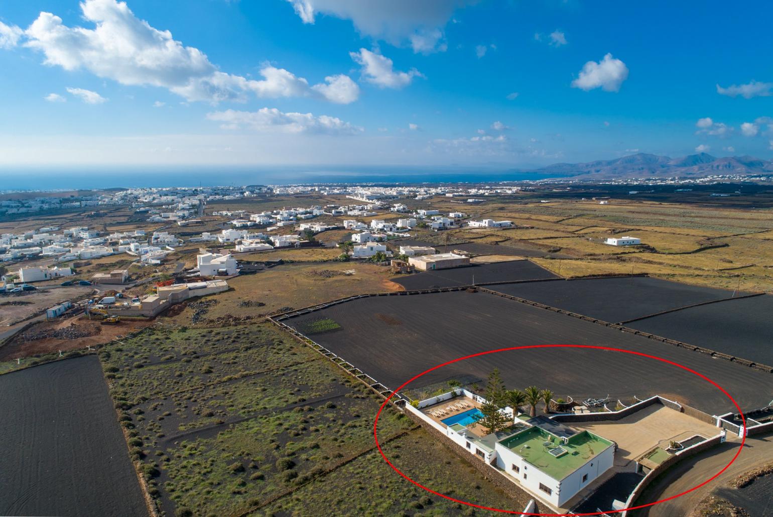 Aerial view showing location of Villa Santana