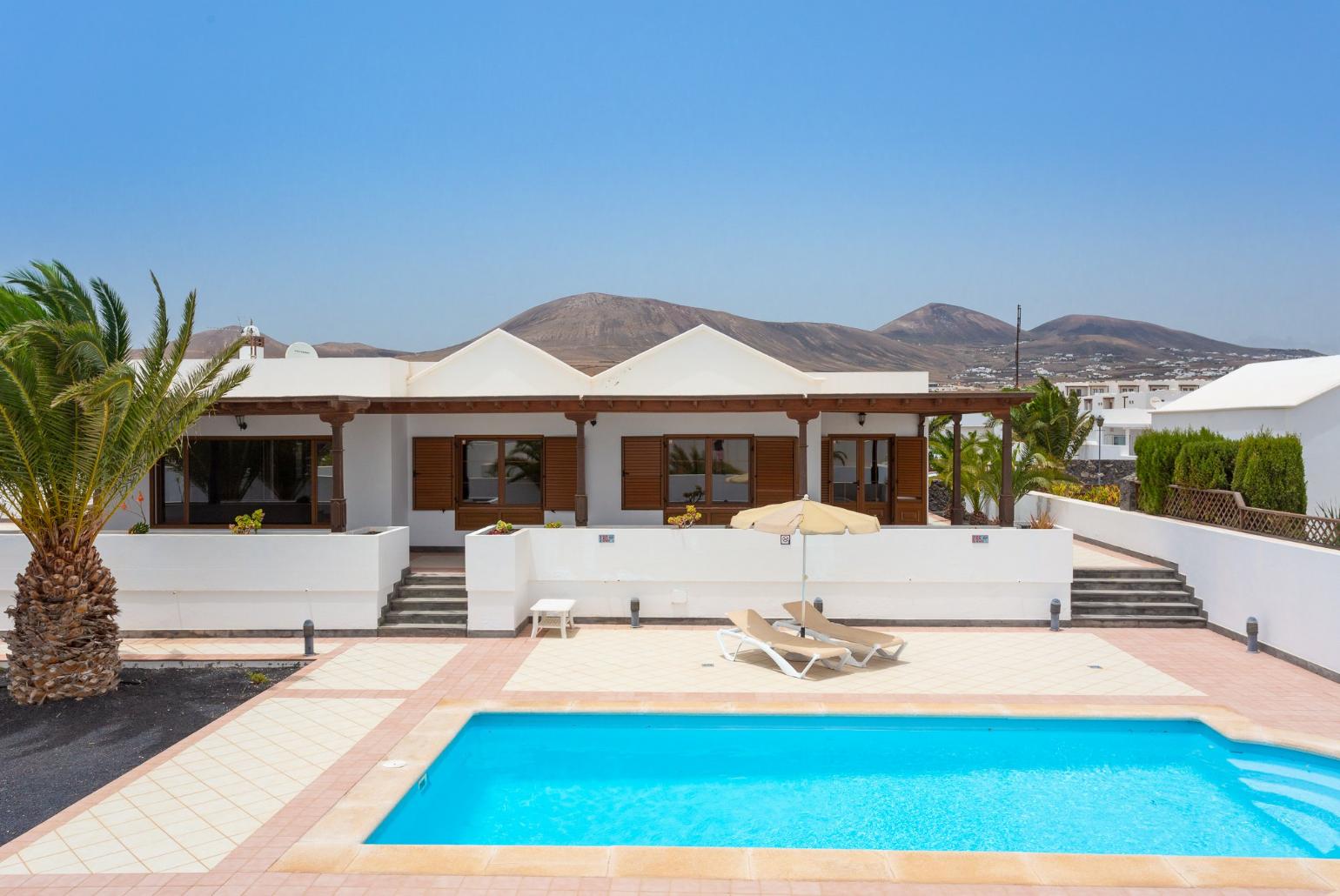 Beautiful villa with private pool and terrace