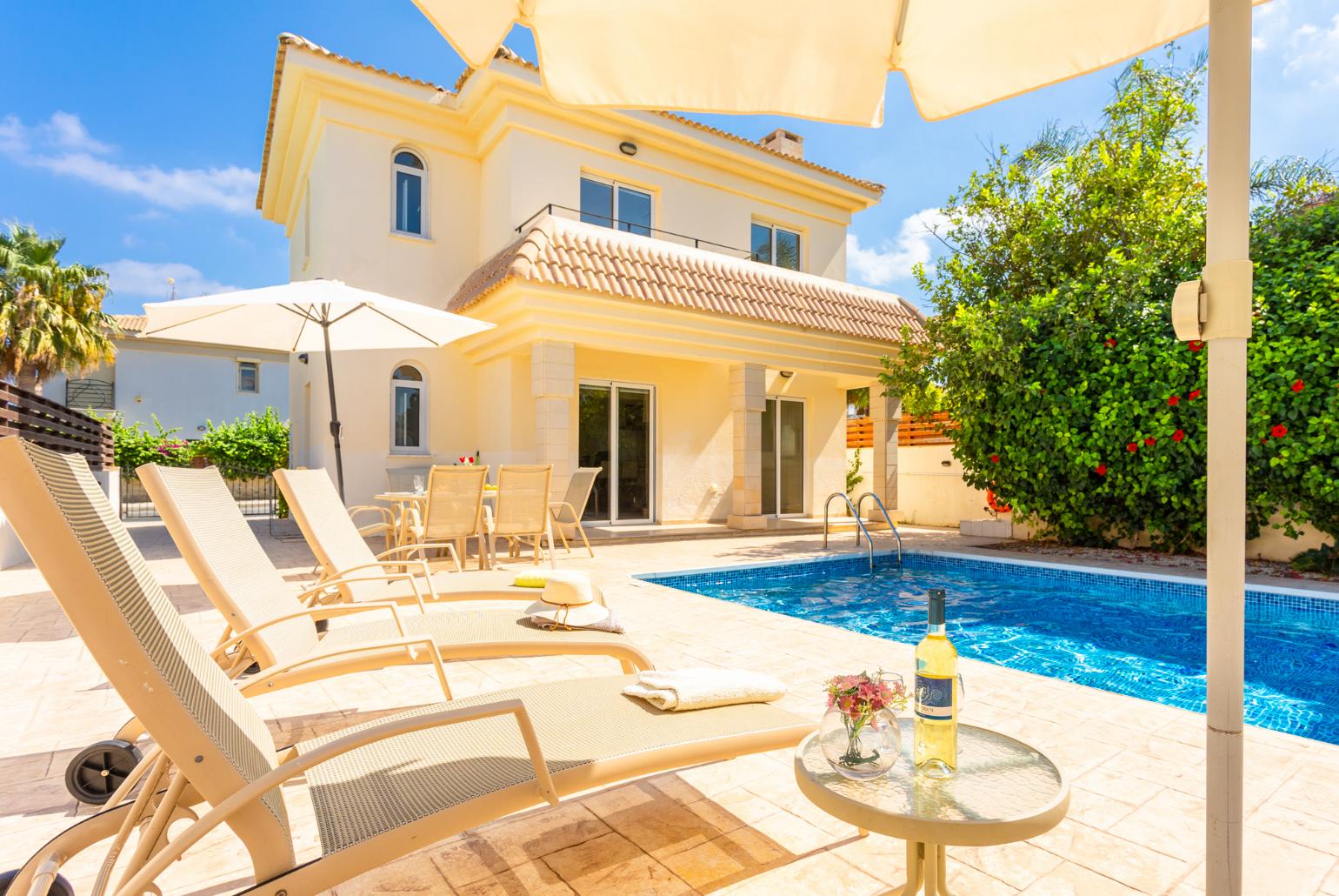 Beautiful villa with private pool and terrace