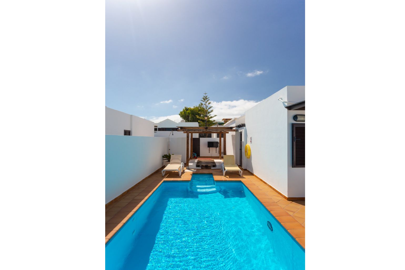 Private pool