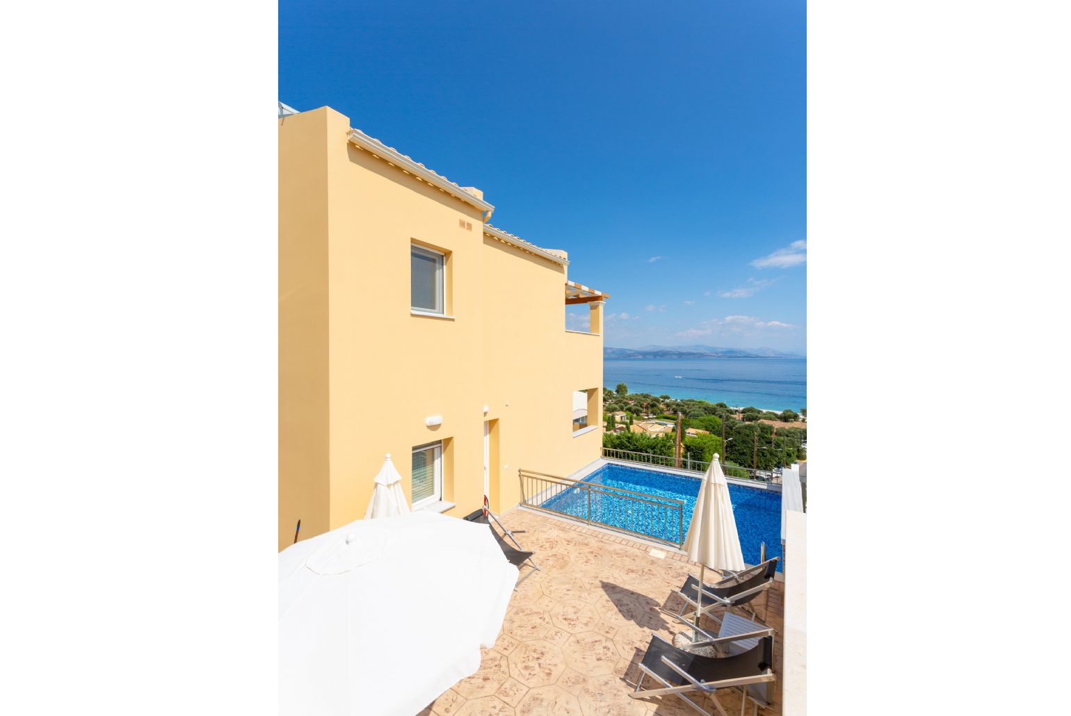 Beautiful villa with private infinity pool and terrace with panoramic sea views