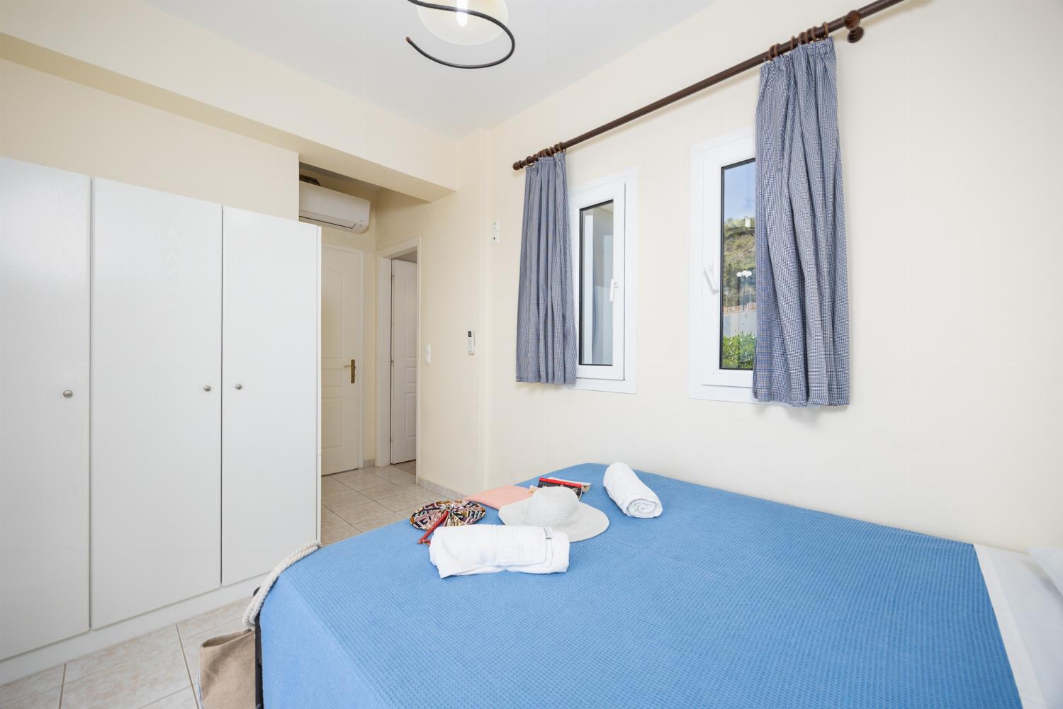 Double bedroom with en suite bathroom and A/C