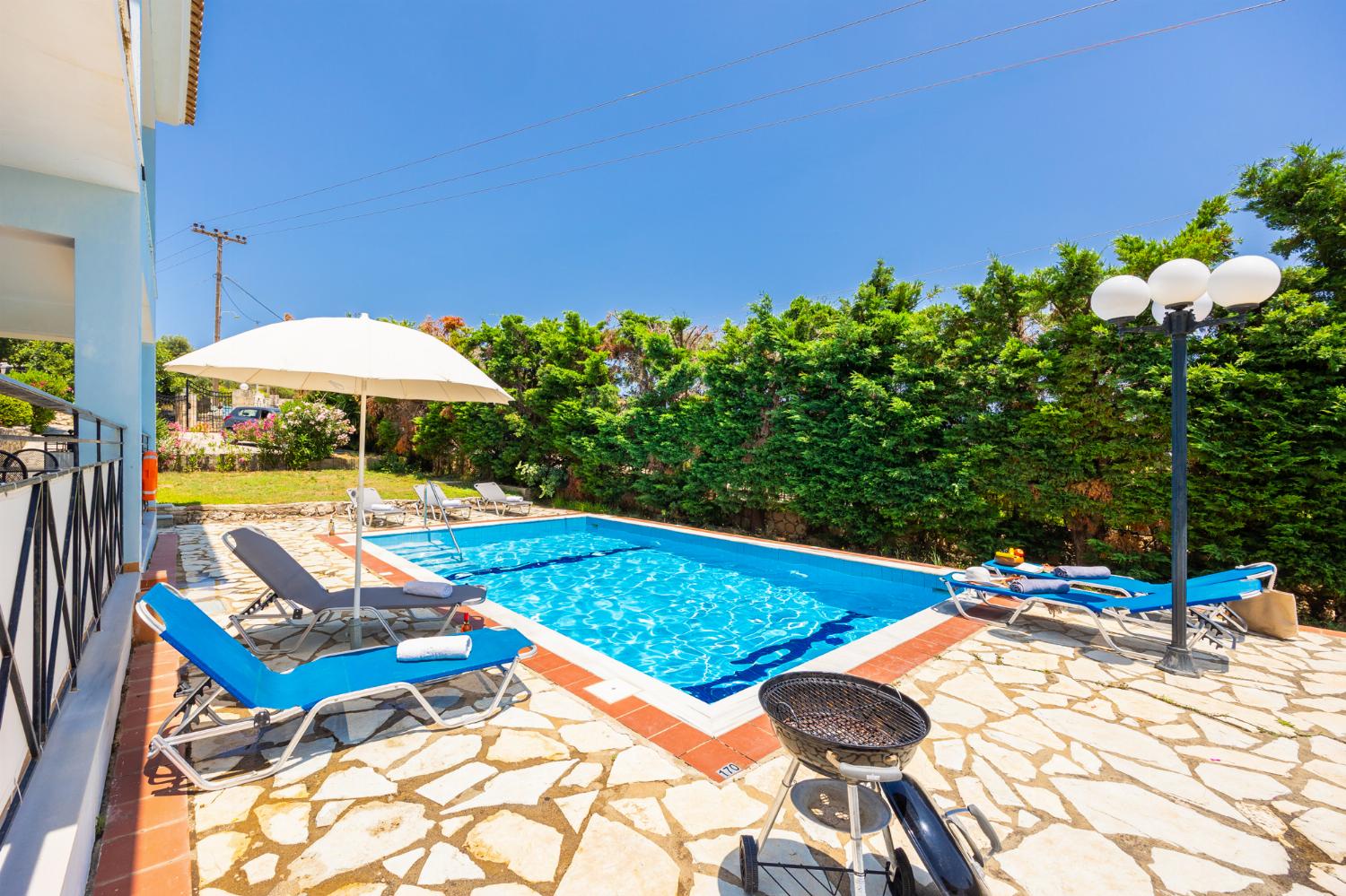 Private pool and terrace