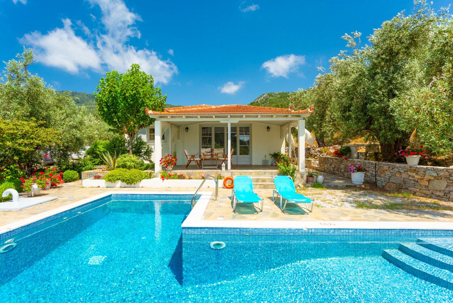 Beautiful villa with private pool and terrace