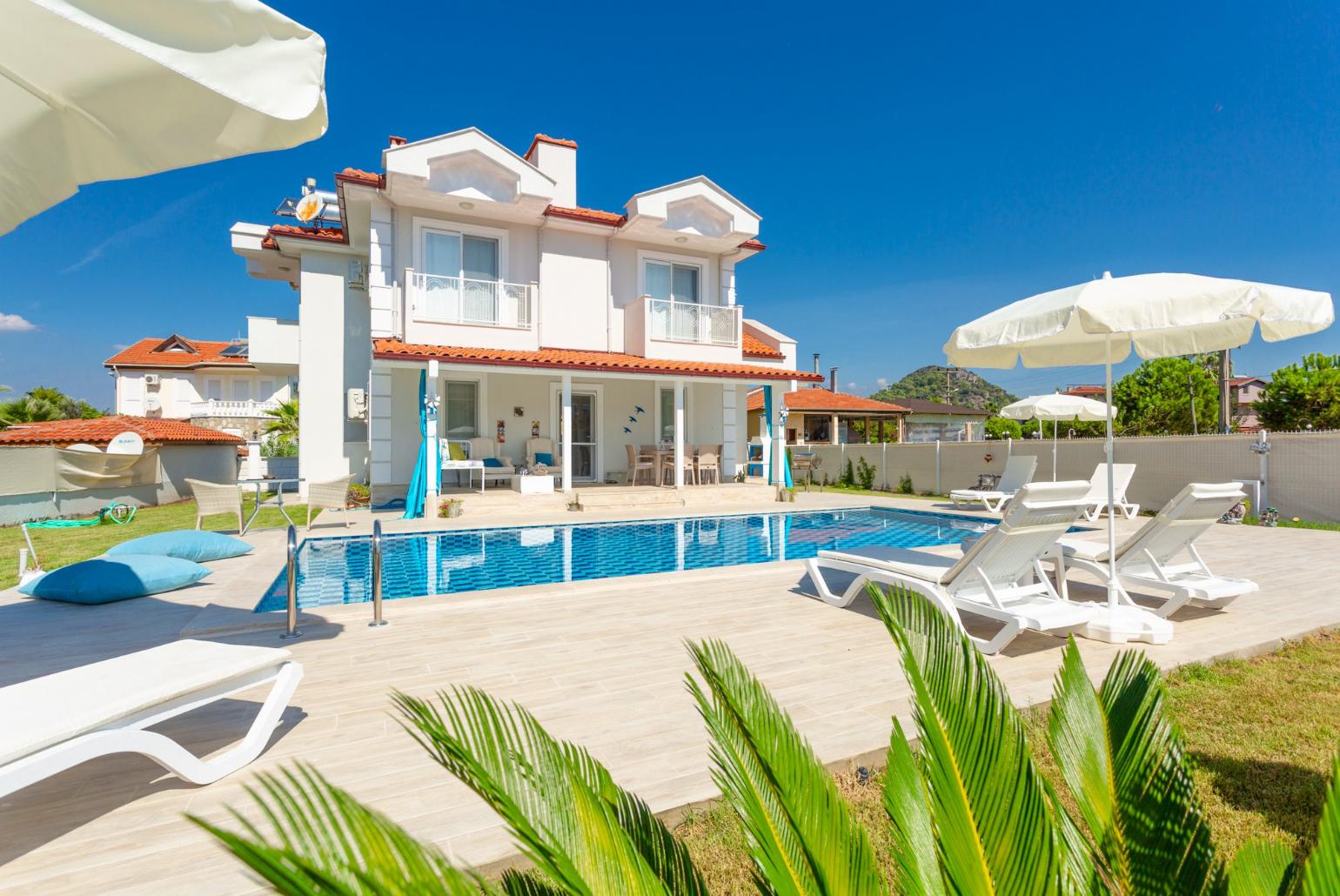 Beautiful villa with private pool and terrace