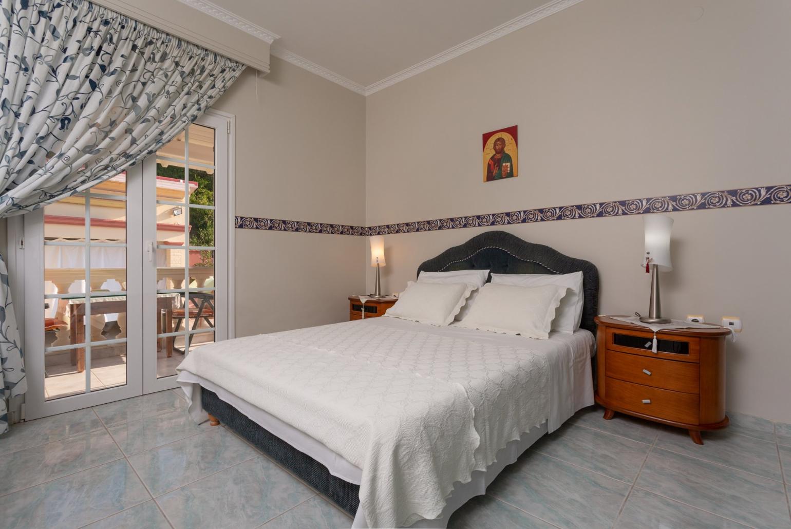 Double bedroom with A/C