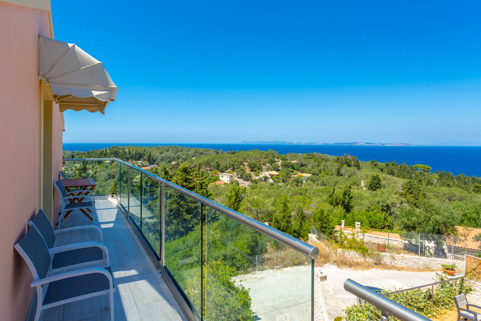 Balcony with panoramic sea views