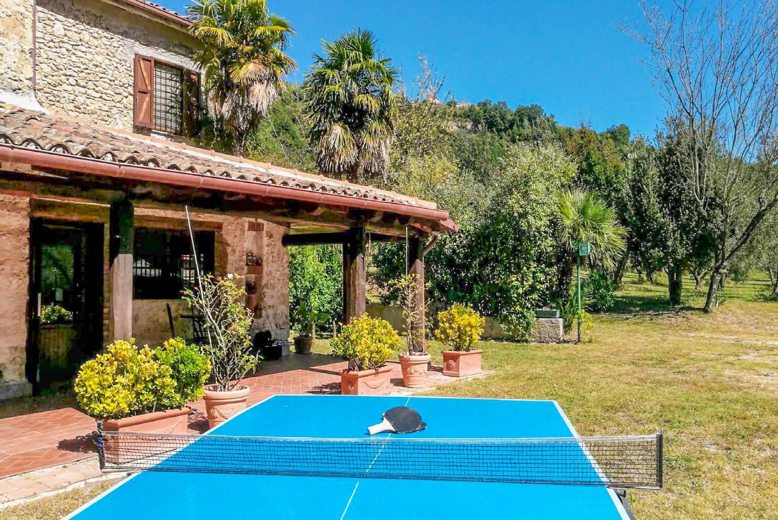 Table tennis