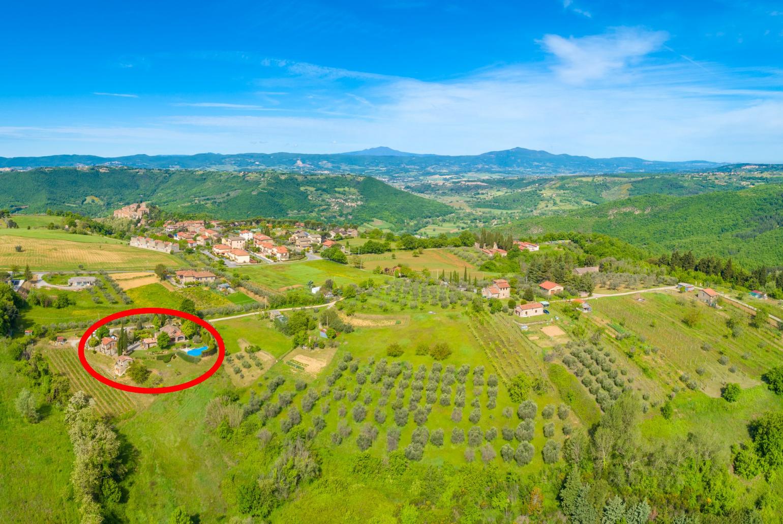 Aerial view showing location of Casale Silvia