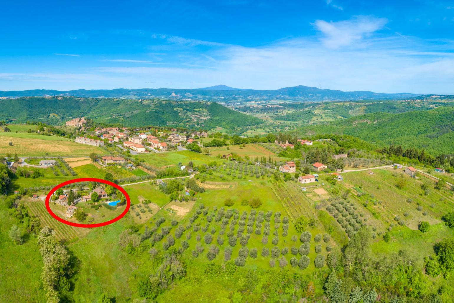 Aerial view showing location of Casale Silvia