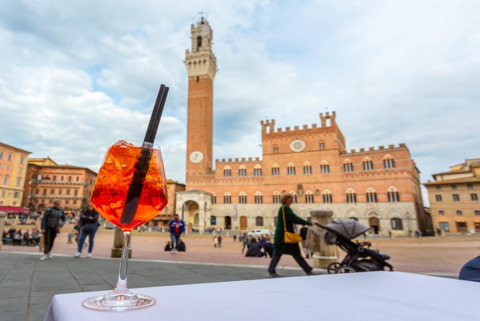 Aperol Spritz in Siena