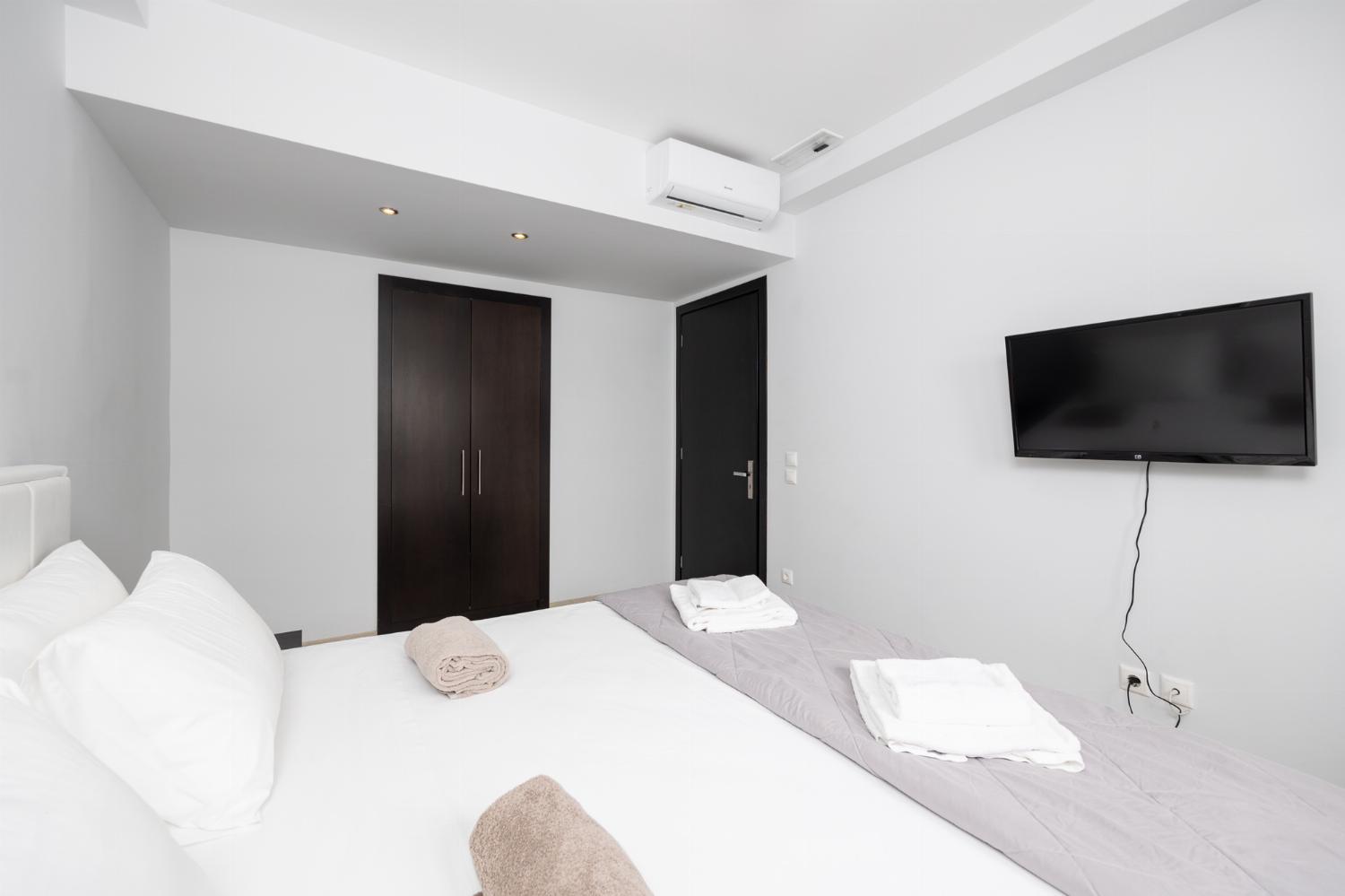 Double bedroom with A/C and TV