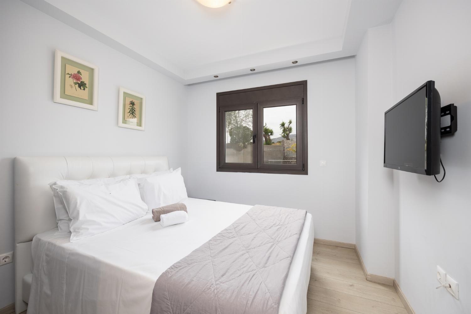 Double bedroom with A/C and TV