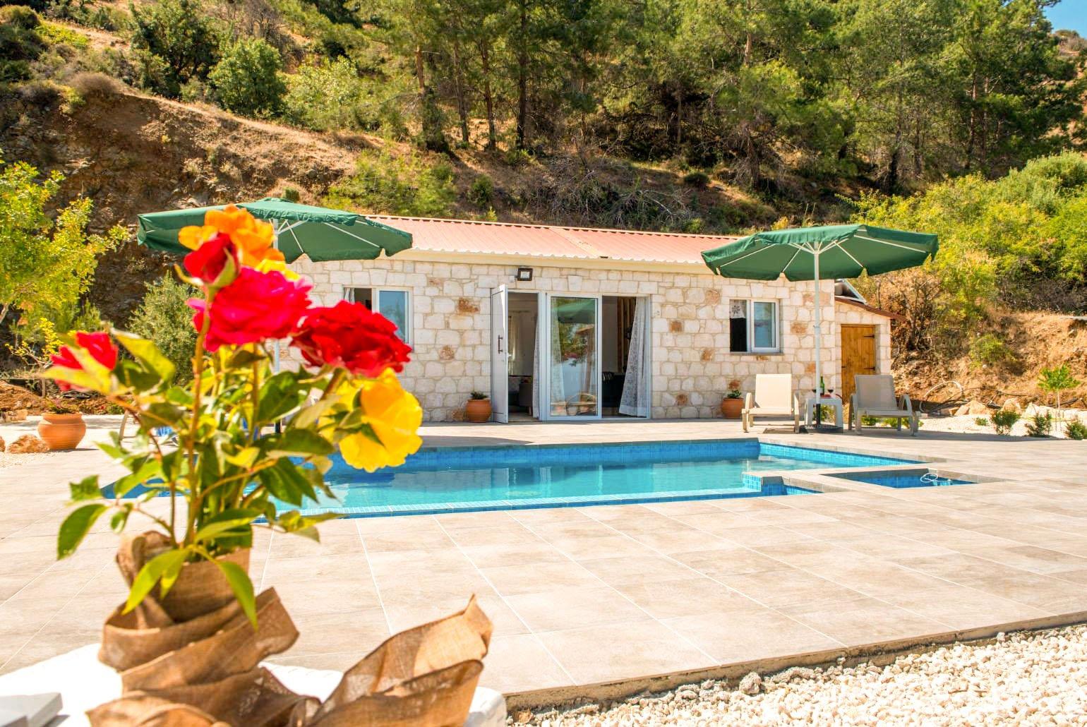 Beautiful Villa with Private Pool, Terrace and Garden