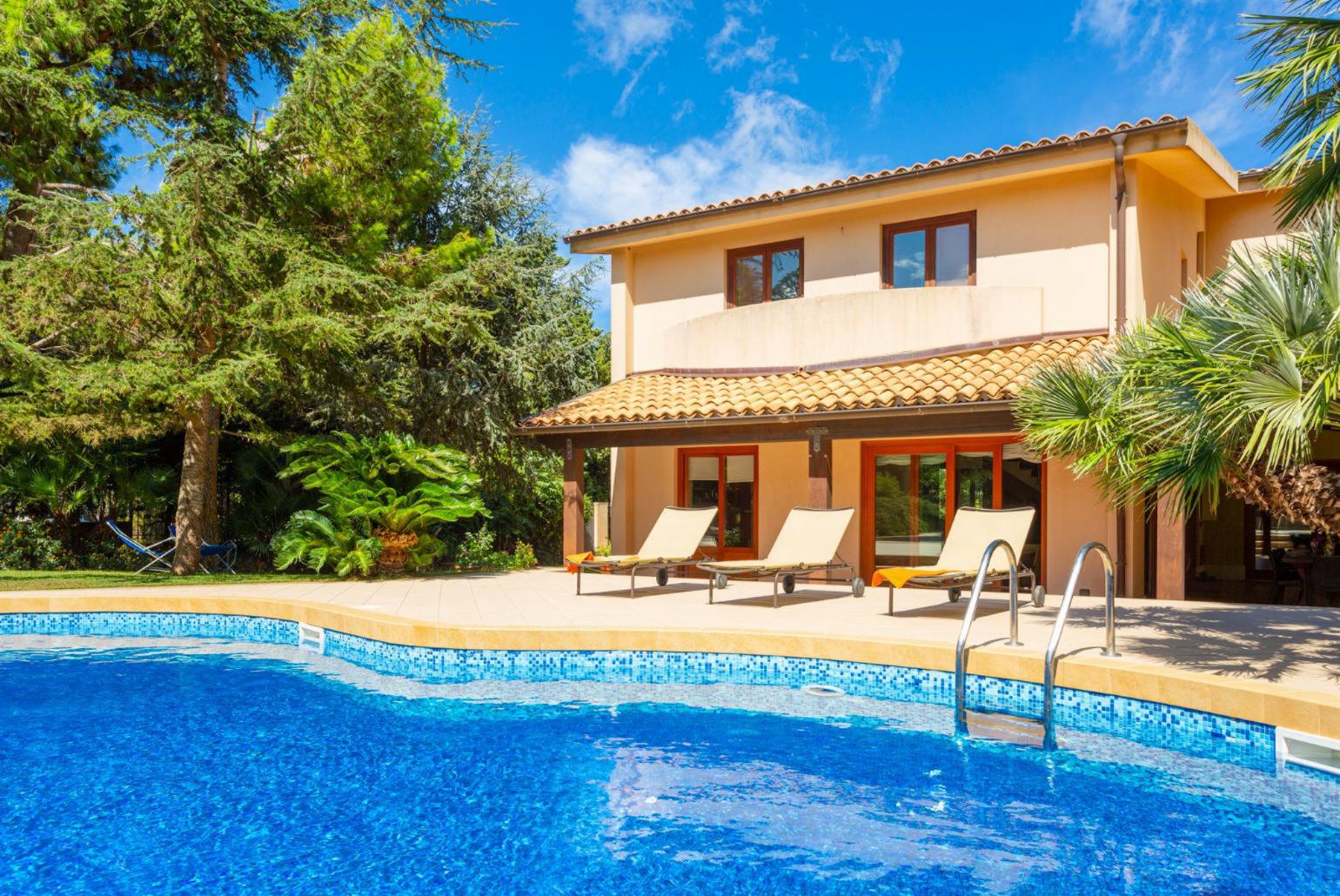 Beautiful villa with private pool, terrace, and garden