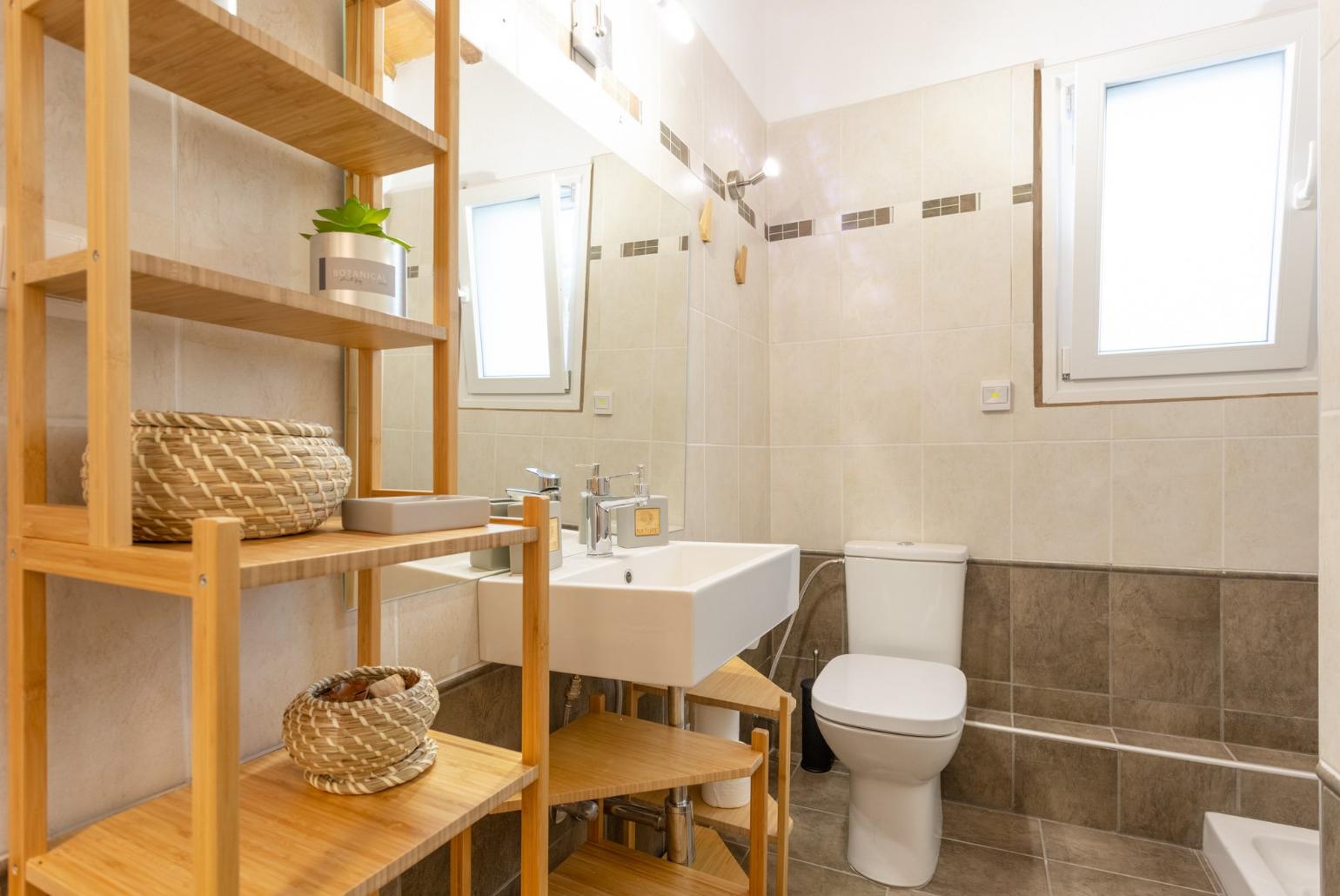 Family bathroom on first floor with shower