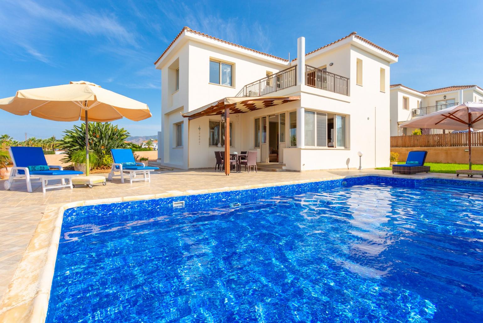 Beautiful villa with private pool and terrace with sea views