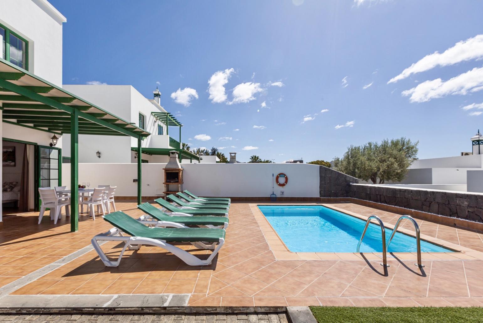 Beautiful Villa with Private Pool and Terrace