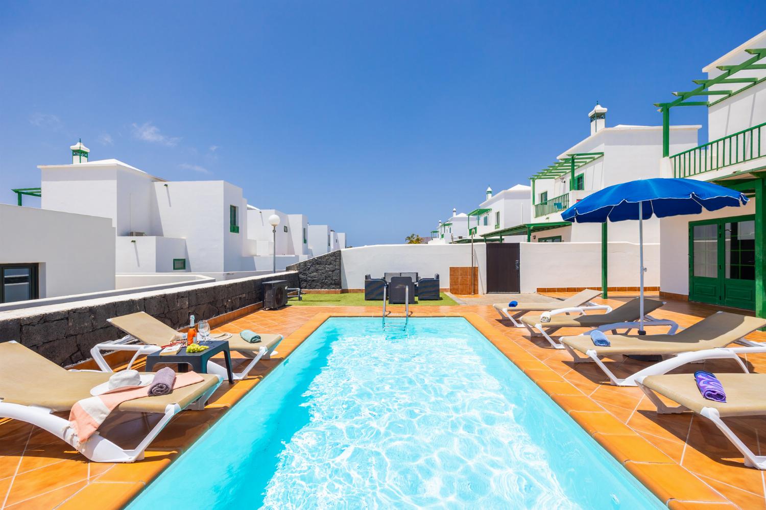 Private pool and terrace