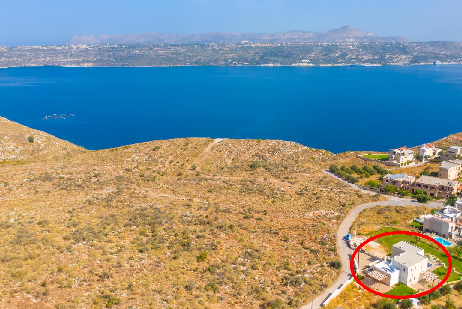 Aerial view showing location of Villa Lulla