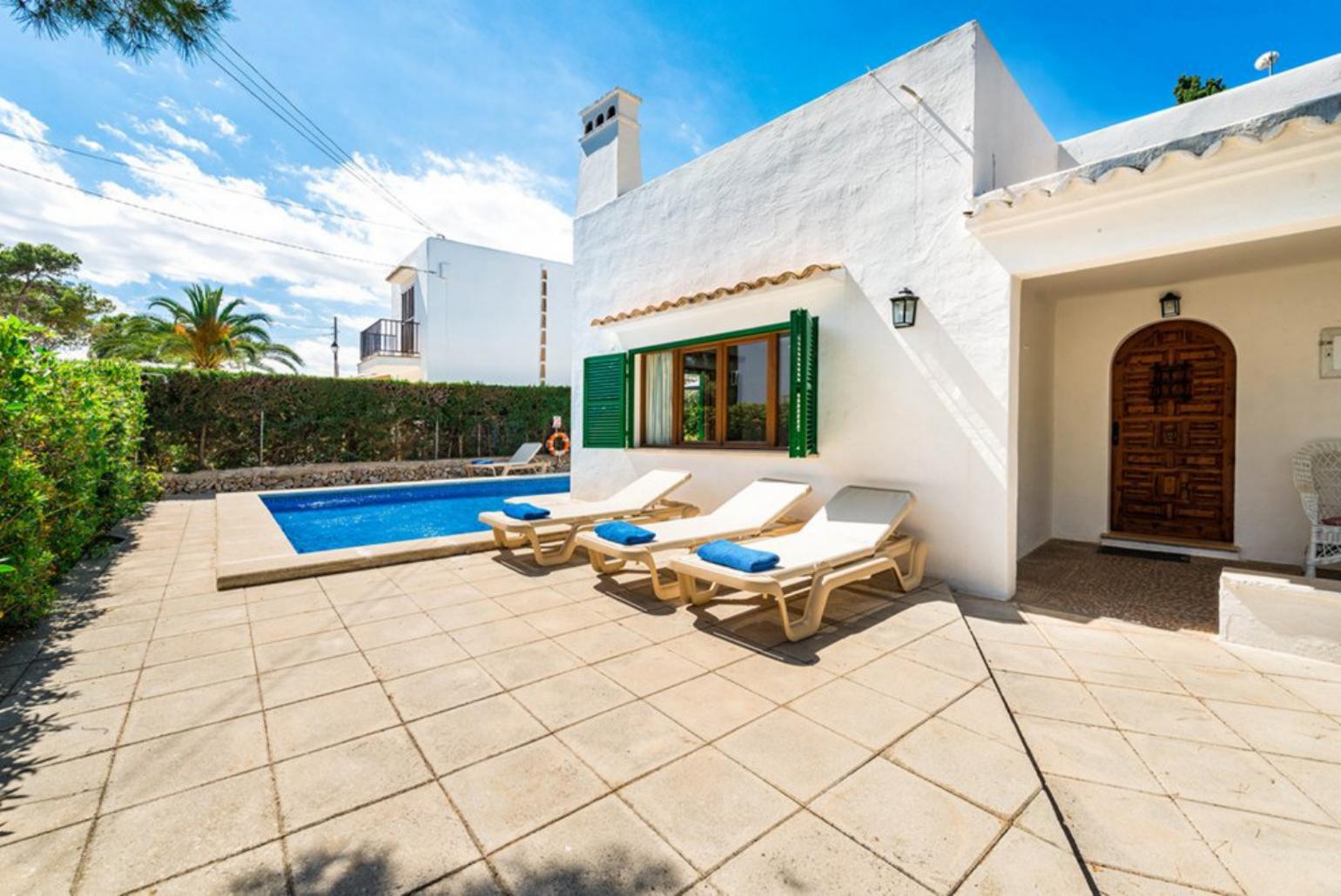 Beautiful villa with private pool and terrace