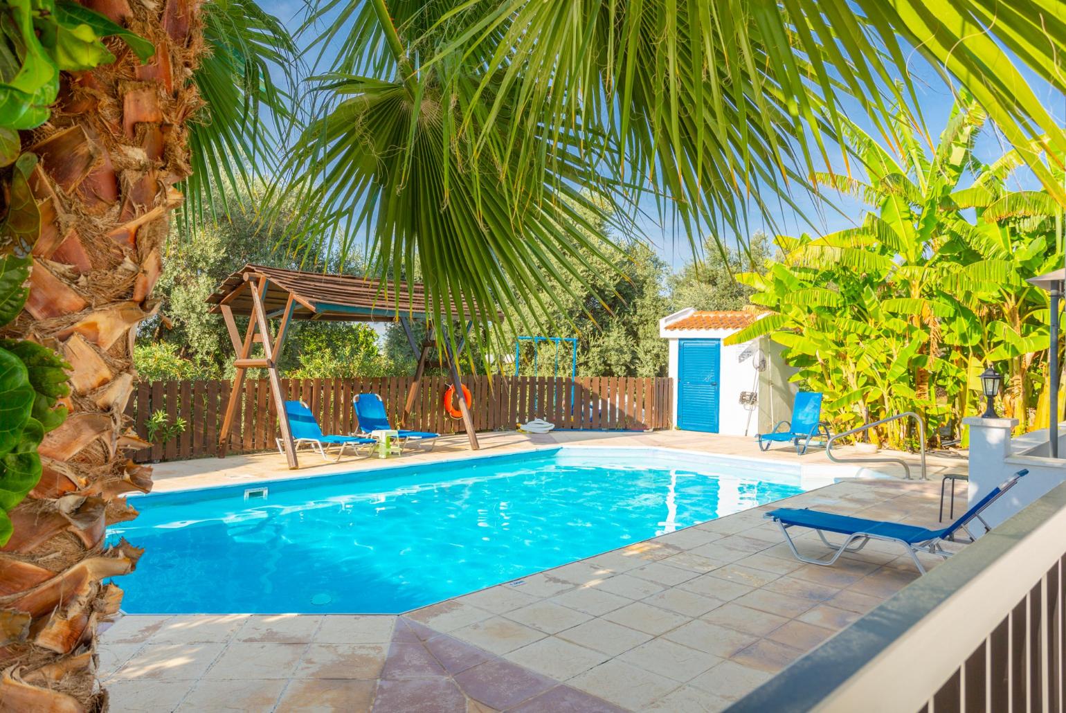 Private pool and terrace