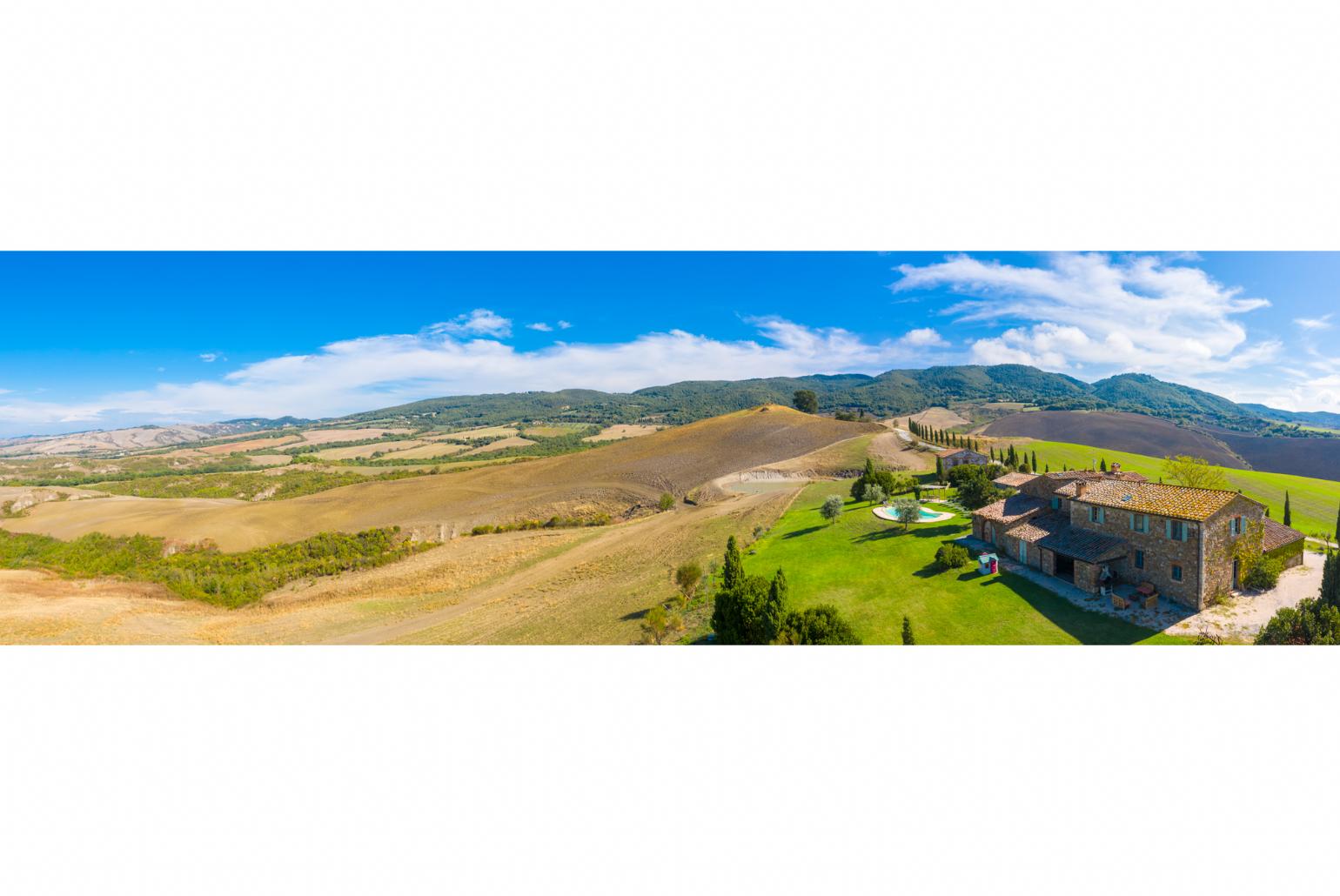 Aerial view of Villa Podere Belvedere