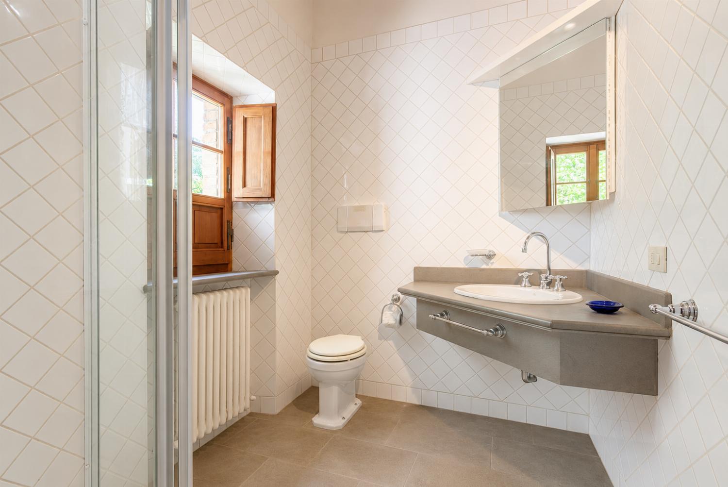 En suite bathroom in annex with shower