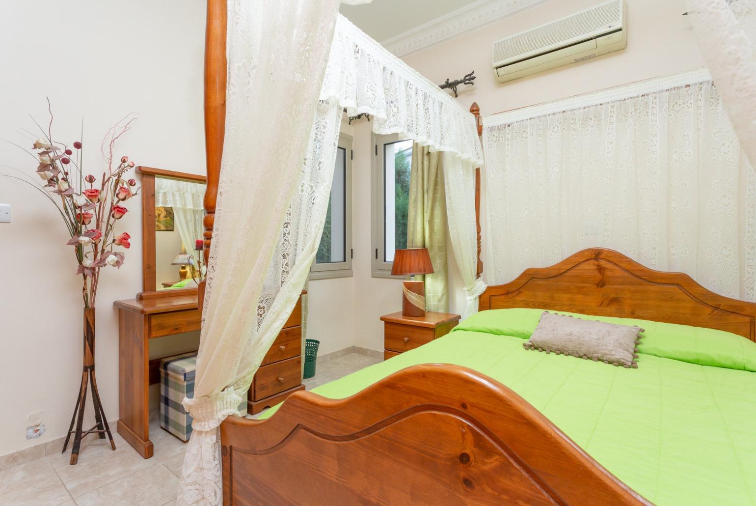 Double bedroom with A/C and pool terrace access