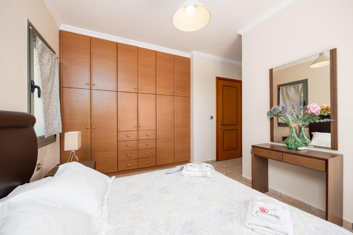 Double bedroom with en suite bathroom, A/C, and sea views