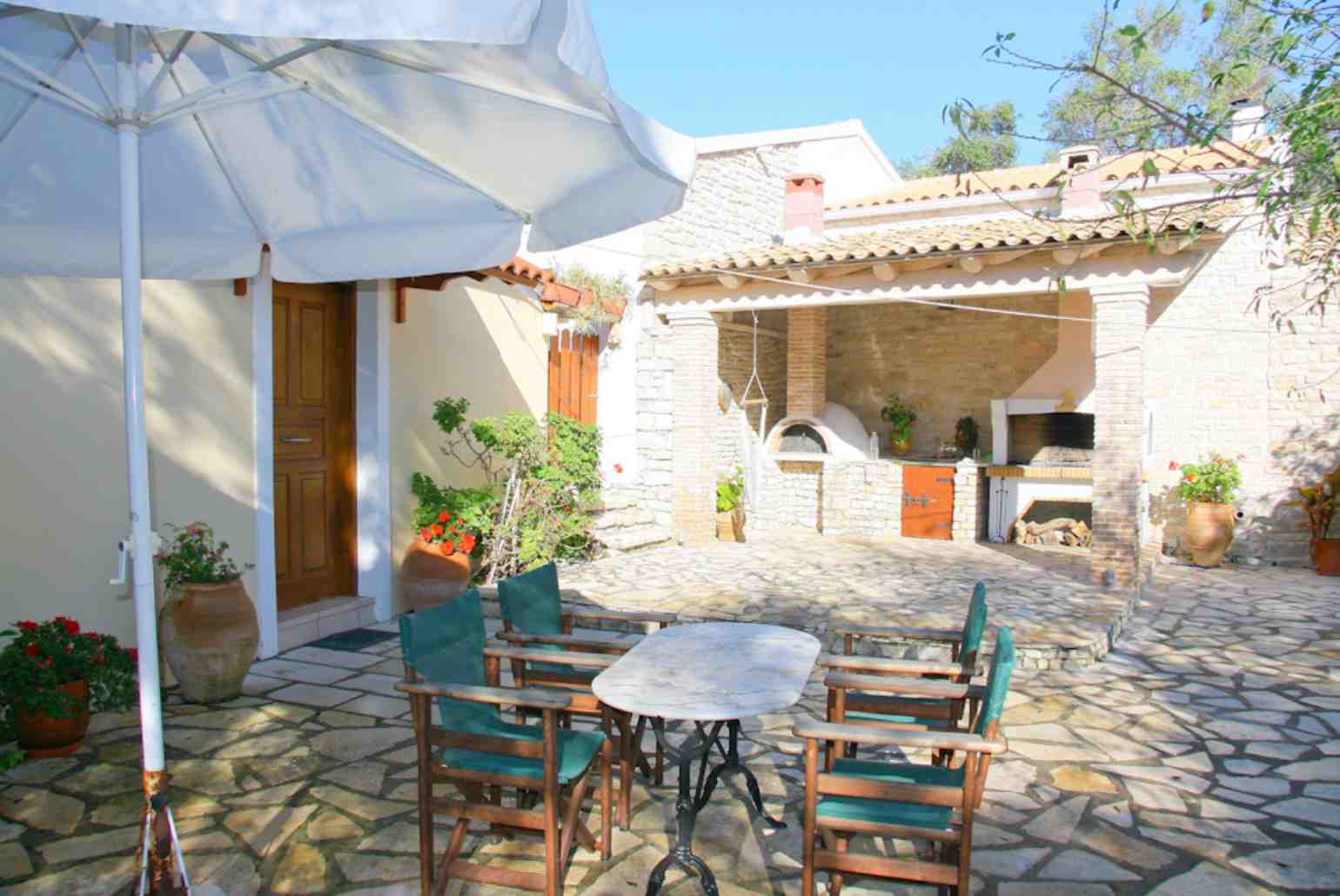 Terrace with BBQ