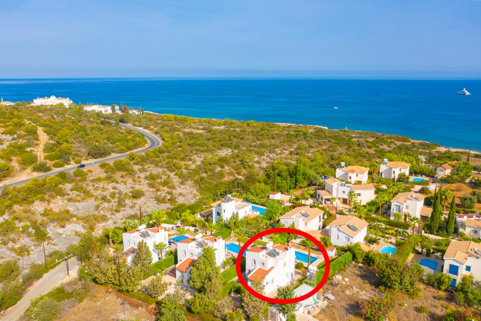 Aerial view showing location of Villa Cleopatra