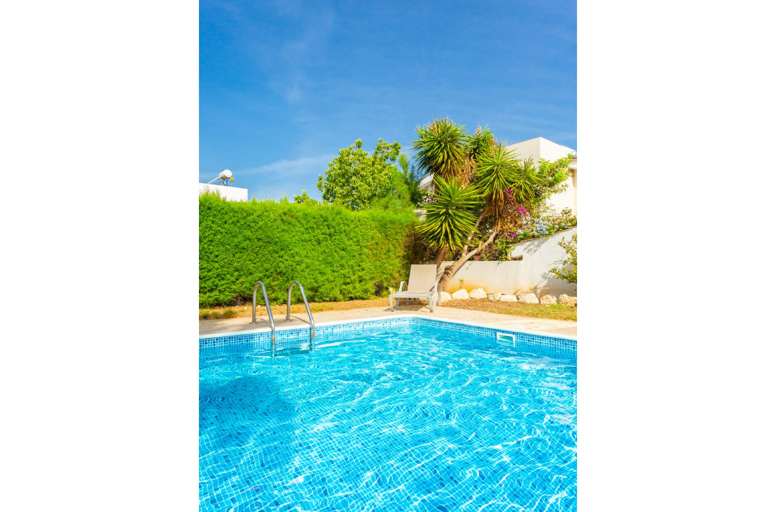 Private pool and terrace