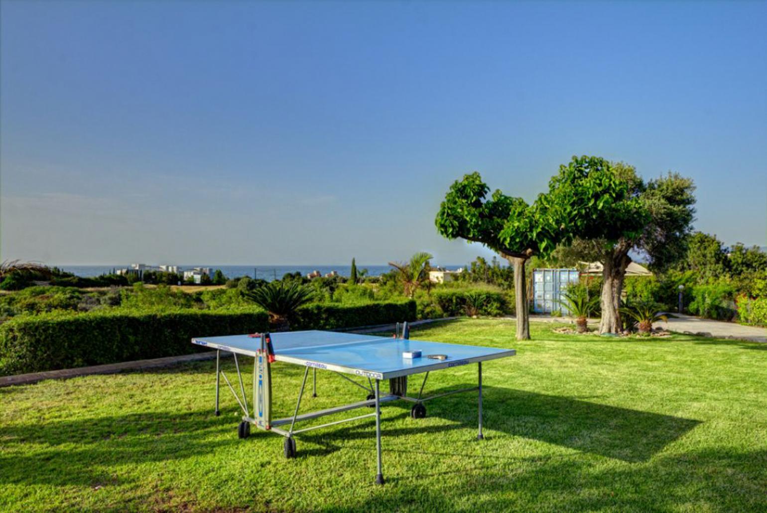 Garden area with sea views