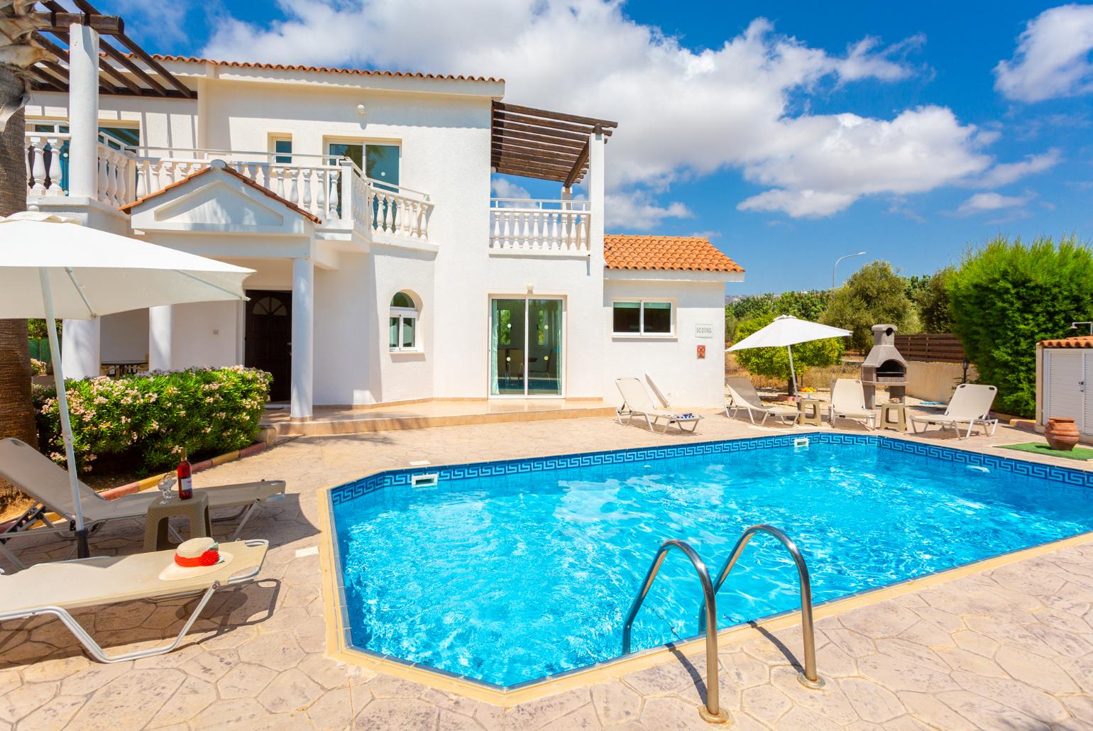 Beautiful villa with private pool and terrace