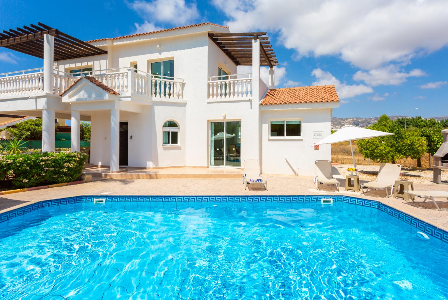 Beautiful villa with private pool and terrace