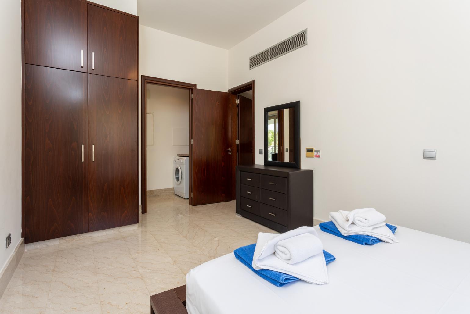 Double bedroom with en suite bathroom and A/C