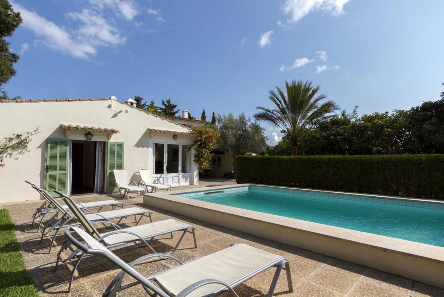 Beautiful villa with private pool and terrace