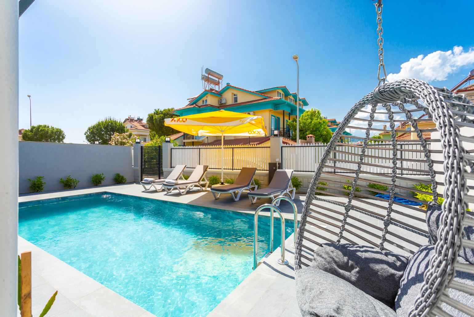 Private pool and terrace