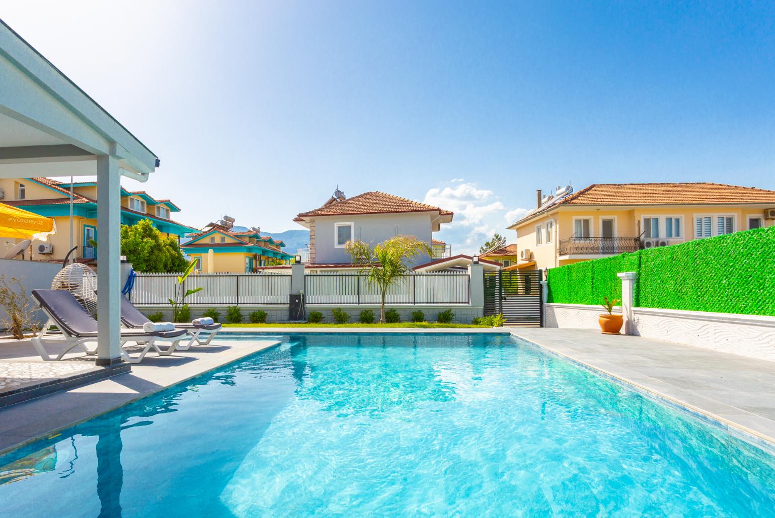 Private pool and terrace