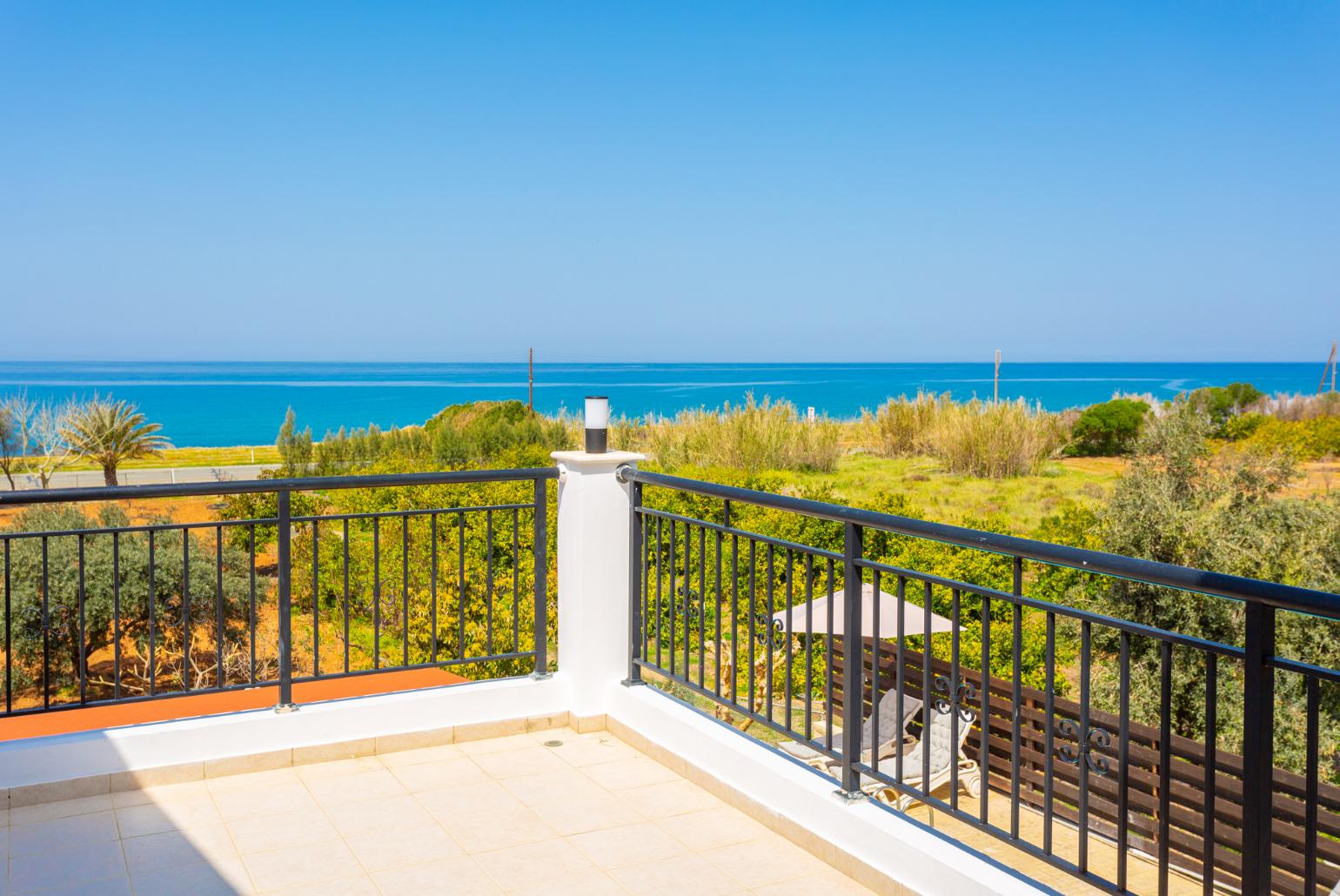 Upper terrace with sea views 