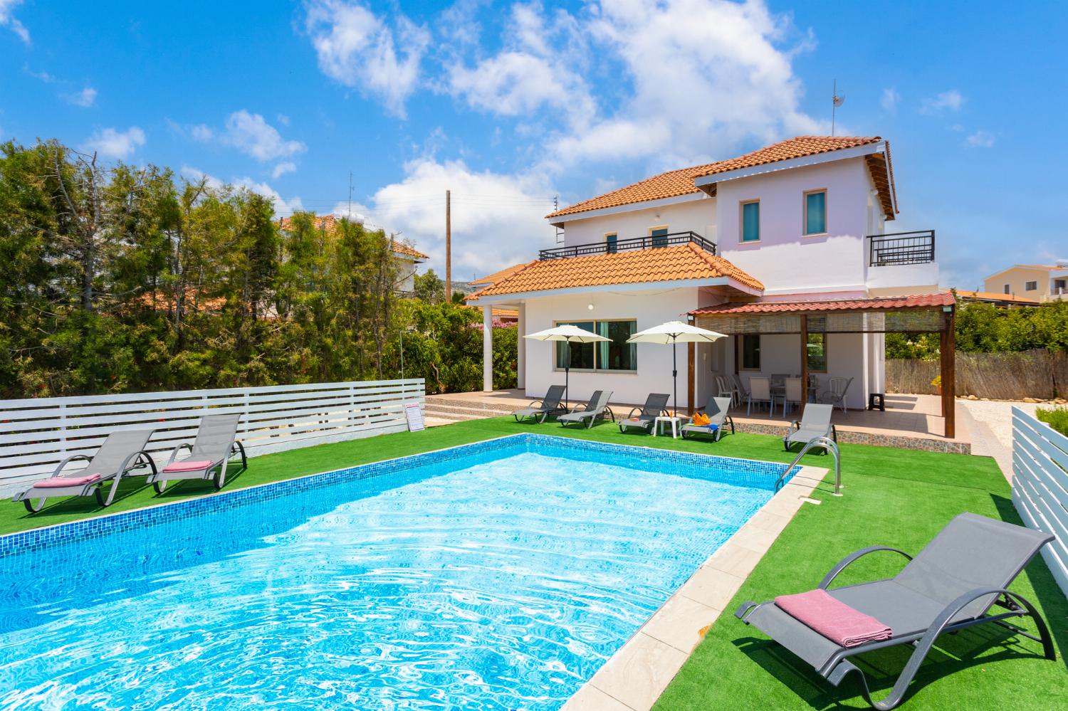 Beautiful villa with private pool and terrace with sea views